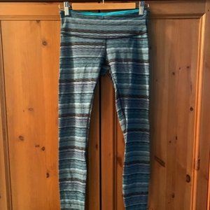 Lululemon striped wunder under teal/blue low to mid rise size 6